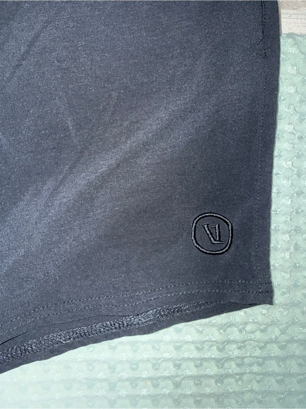 NWOT Vuori Elevate Kore shorts size M